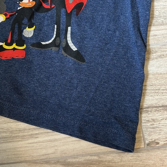 • Sonic the Hedgehog and friends shirt, S • - Picture 5 of 5